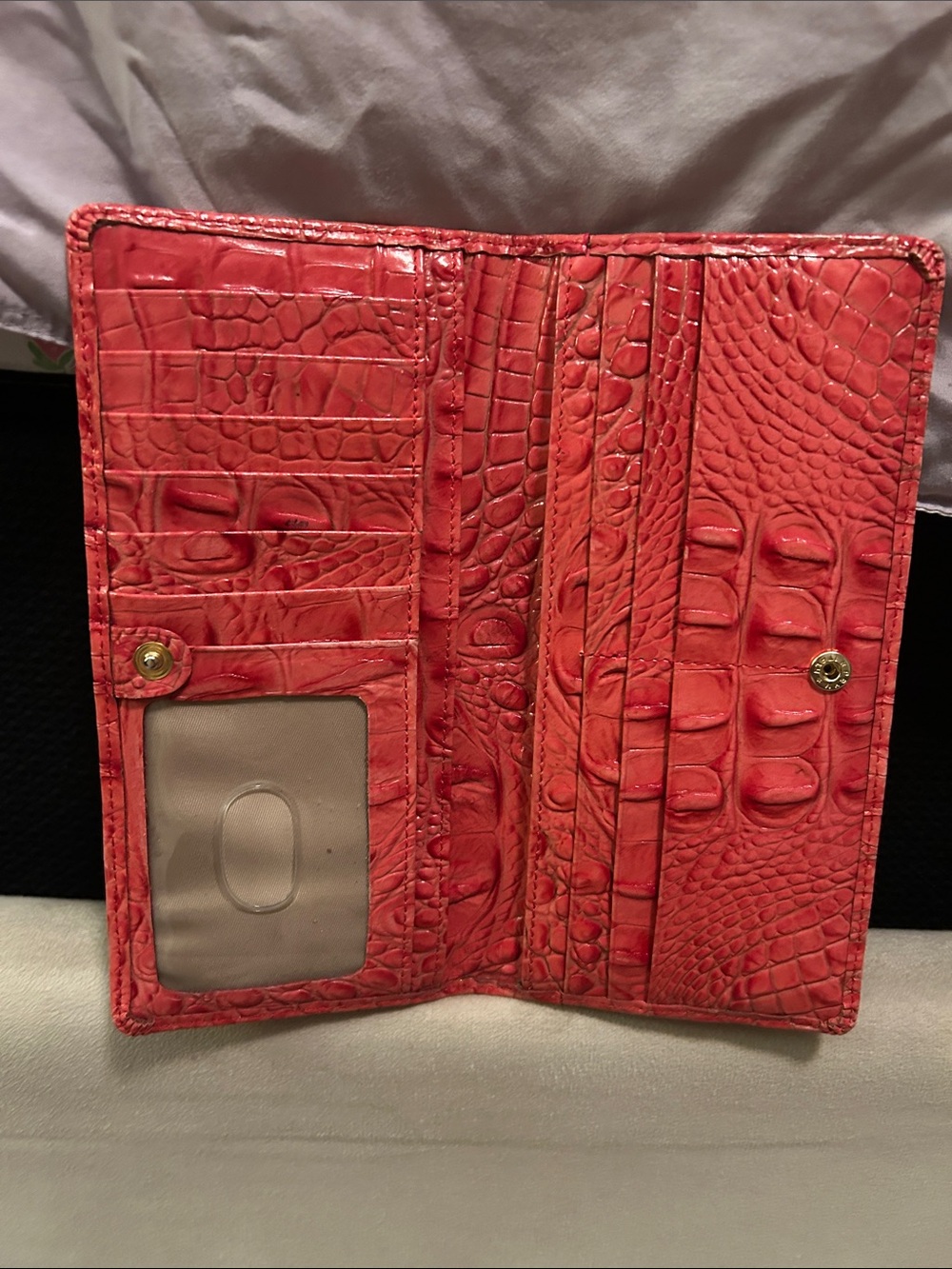 Brahmin Ady Coral Croc-Embossed leather Continental Wallet- like new - Picture 4 of 7